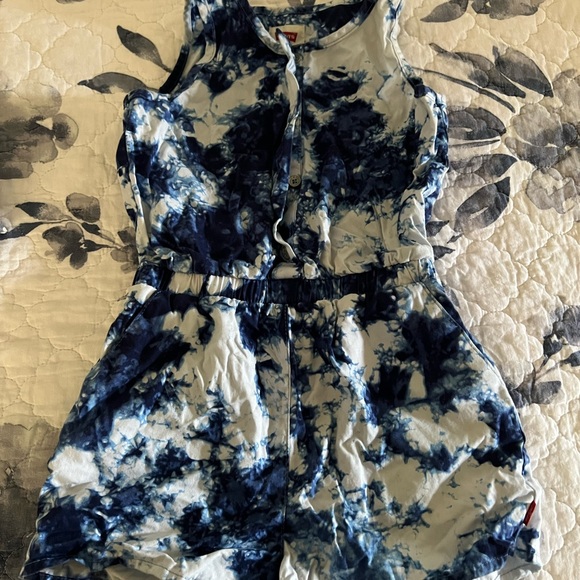 Kids clothes size 6 and 5 great condition - Picture 5 of 9